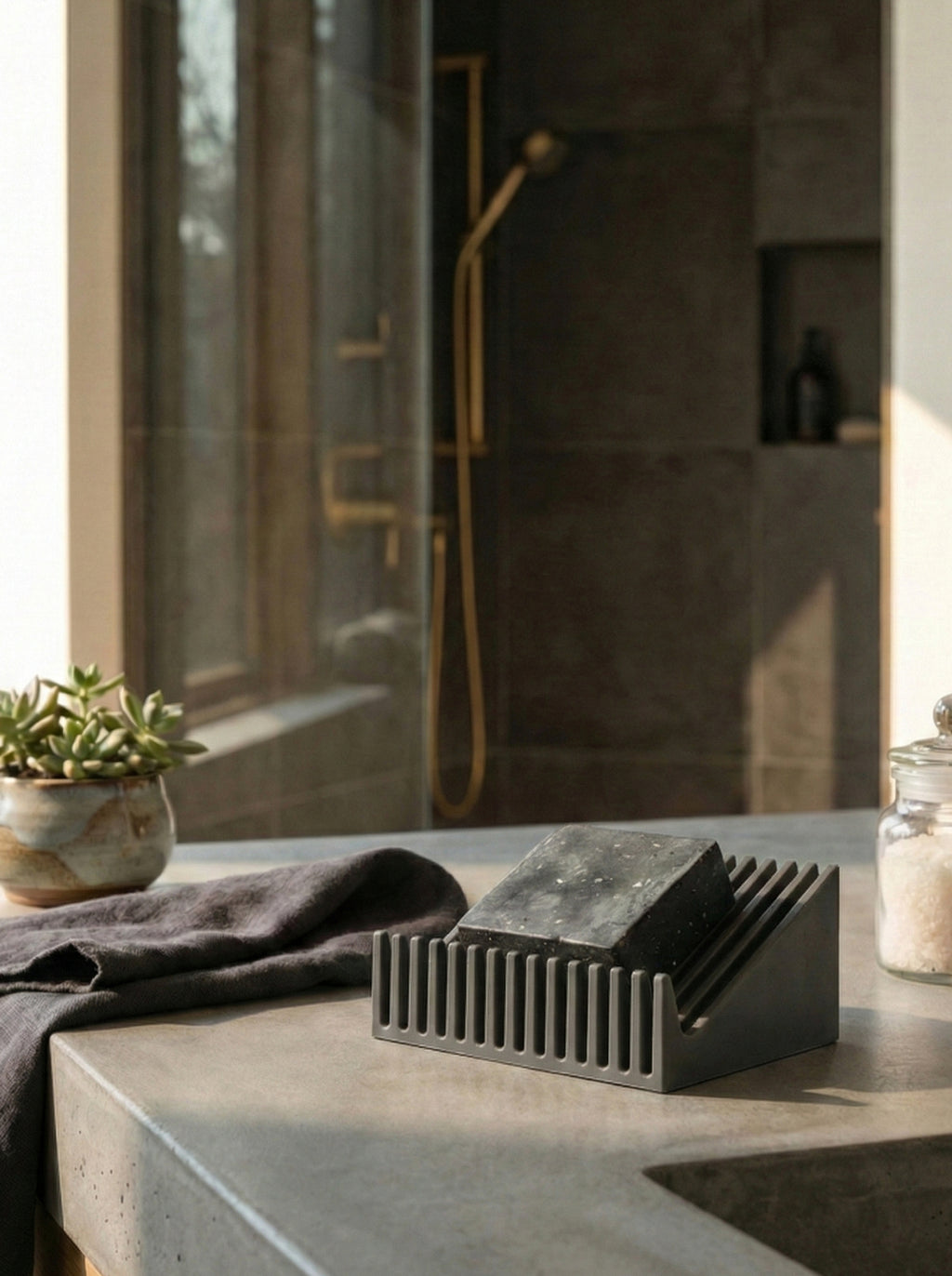 Soap Easel™ - Self-Draining Premium Soap Dish (Wholesale Canada)