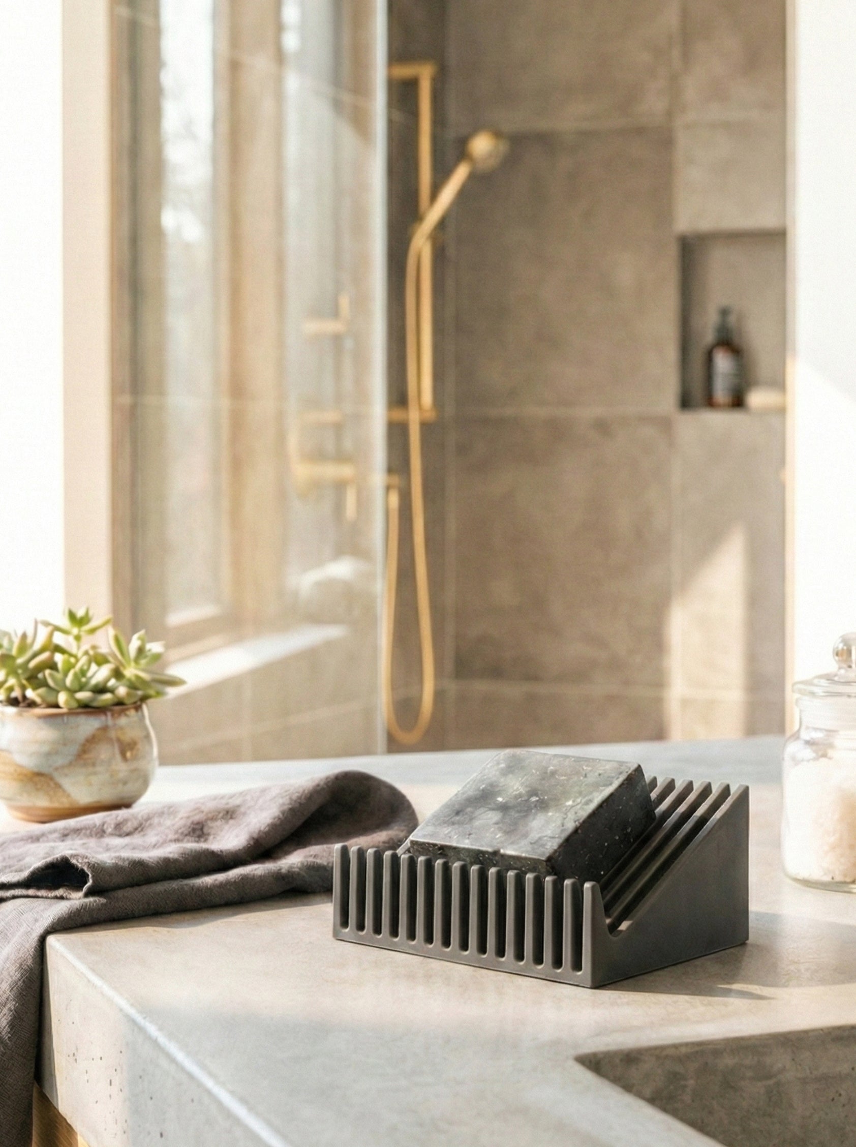 Soap Easel™ - Self-Draining Premium Soap Dish (Wholesale Canada)